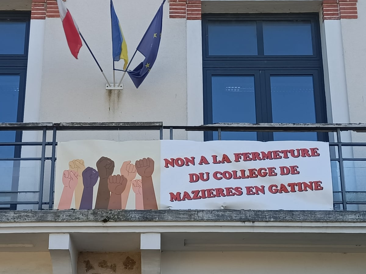 Illustration de l'article : Non à la fermeture du collège